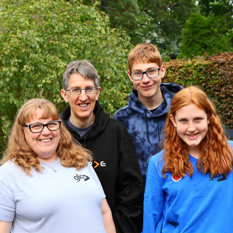 Pam-Harknett-family-2024